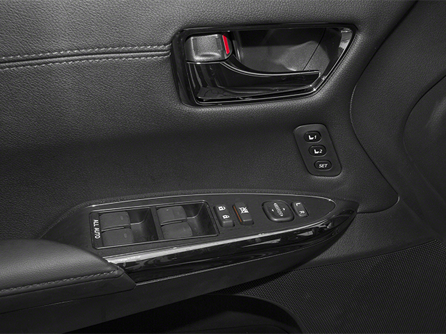 2013 Toyota Avalon Limited