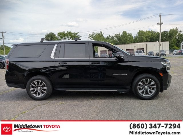 2022 Chevrolet Suburban LT