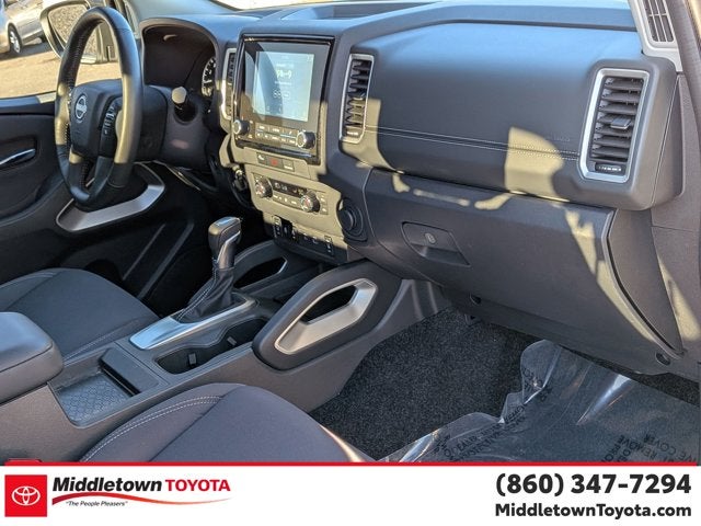 2024 Nissan Frontier SV