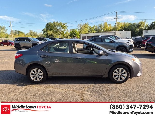 Used 2016 Toyota Corolla LE with VIN 2T1BURHE4GC594464 for sale in Middletown, CT