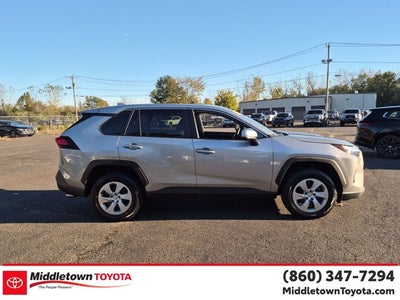 2025 Toyota RAV4 LE