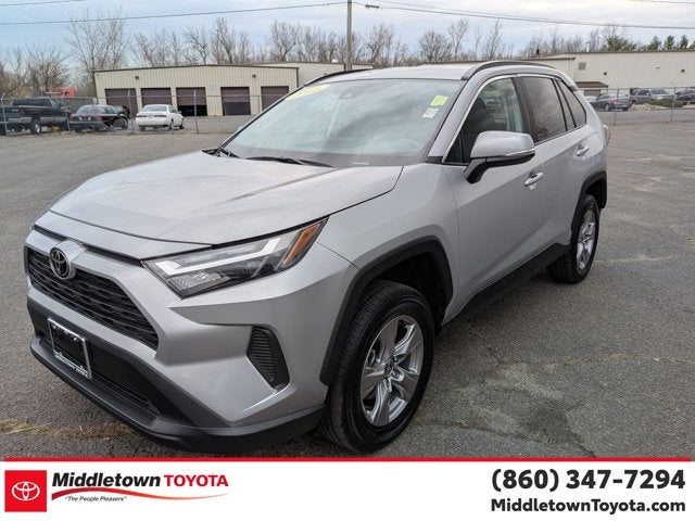 2025 Toyota RAV4 XLE