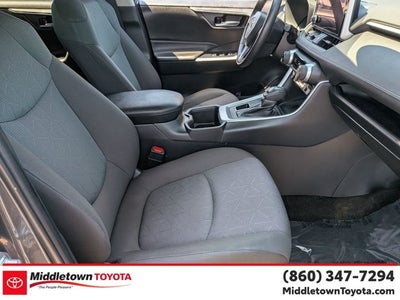 2024 Toyota RAV4 XLE