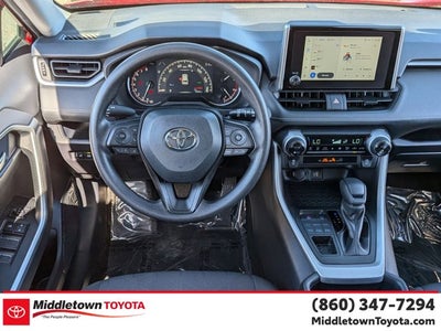 2025 Toyota RAV4 XLE