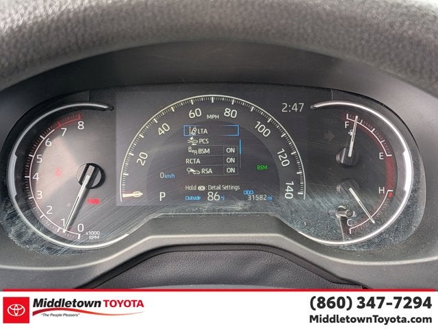 2025 Toyota RAV4 XLE
