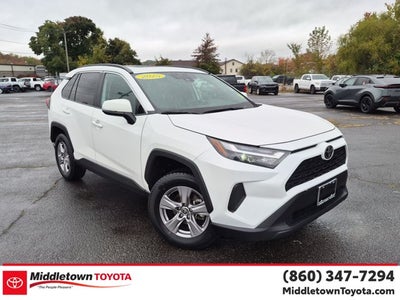2025 Toyota RAV4 XLE