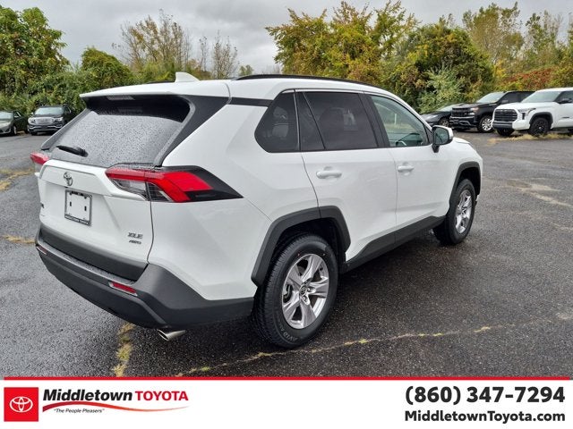 2025 Toyota RAV4 XLE