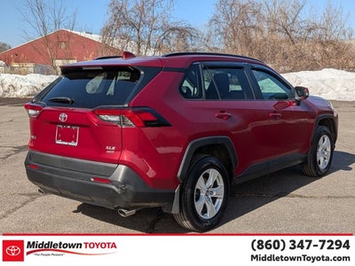 2021 Toyota RAV4 XLE