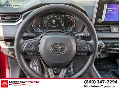 2025 Toyota RAV4 XLE