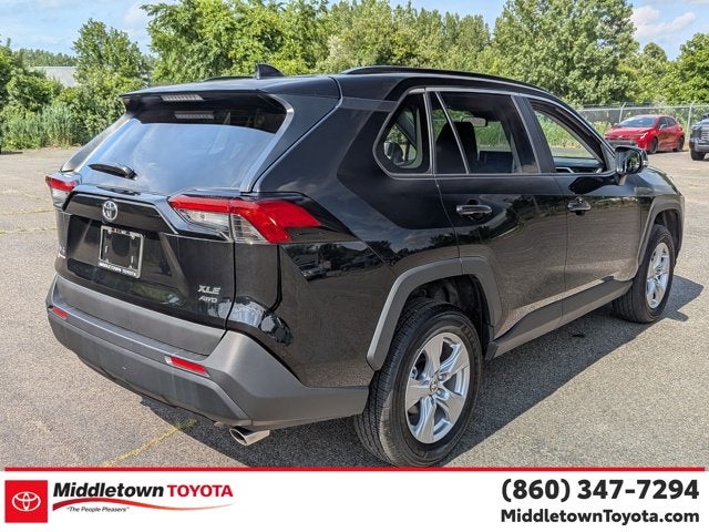 2025 Toyota RAV4 XLE