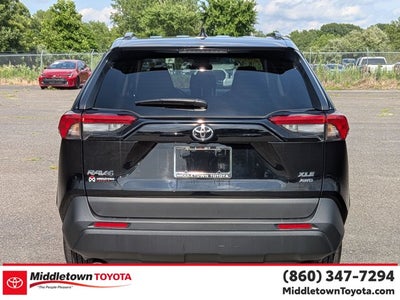 2025 Toyota RAV4 XLE