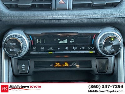 2025 Toyota RAV4 Hybrid XLE