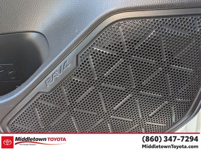 2024 Toyota RAV4 Hybrid SE