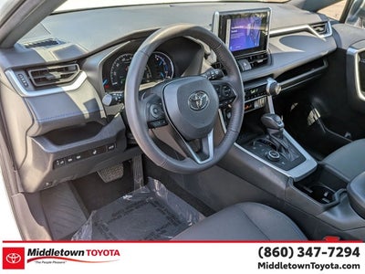 2024 Toyota RAV4 Hybrid SE
