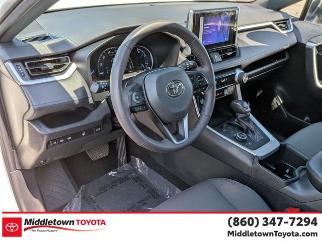 2024 Toyota RAV4 Hybrid SE