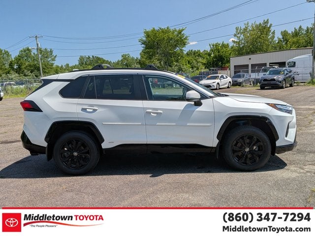 2024 Toyota RAV4 Hybrid SE