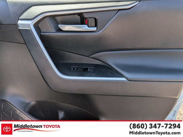 2024 Toyota RAV4 Hybrid SE