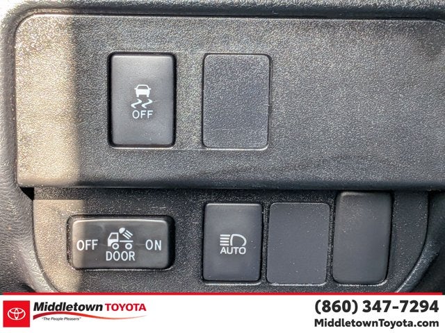 2022 Toyota Tacoma 4WD SR