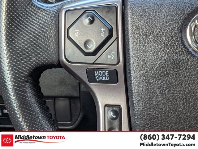 2022 Toyota Tacoma 4WD SR5