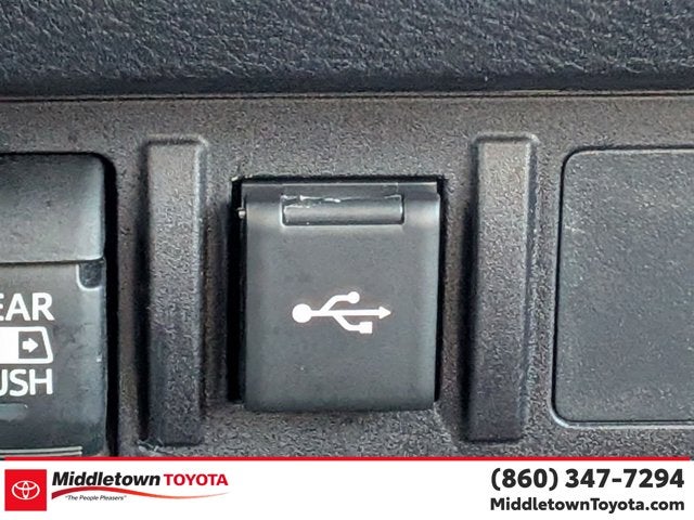 2022 Toyota Tacoma 4WD SR5