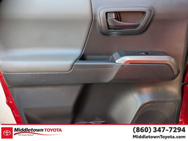 2022 Toyota Tacoma 4WD SR5