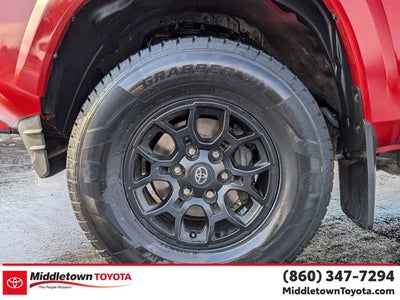 2022 Toyota Tacoma 4WD SR5