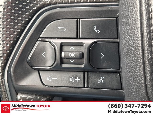 2025 Toyota Tacoma 4WD SR5