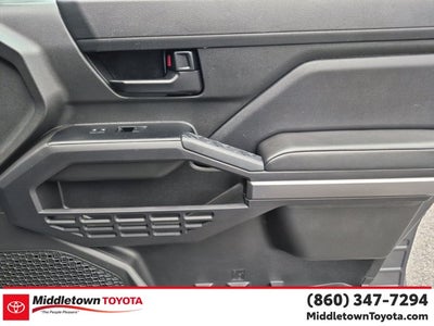 2025 Toyota Tacoma 4WD SR5