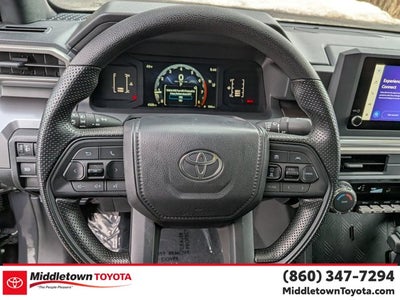 2025 Toyota Tacoma 4WD SR5