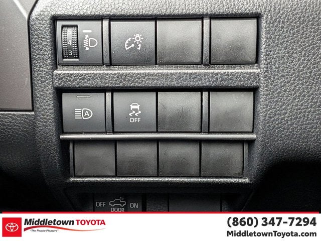 2025 Toyota Tacoma 4WD SR5