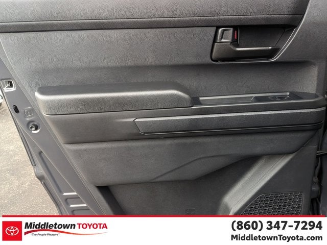 2025 Toyota Tacoma 4WD SR5