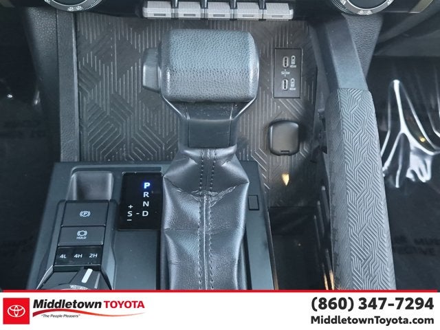 2025 Toyota Tacoma 4WD SR5