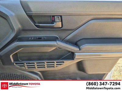 2025 Toyota Tacoma 4WD SR5