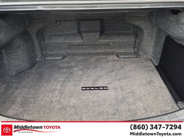 2015 Toyota Avalon Hybrid XLE Touring