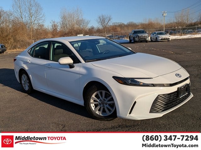 2025 Toyota Camry LE