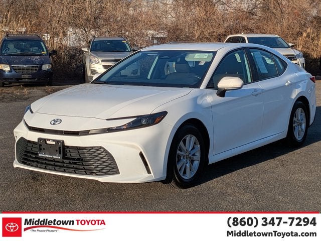 2025 Toyota Camry LE