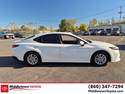 2025 Toyota Camry LE