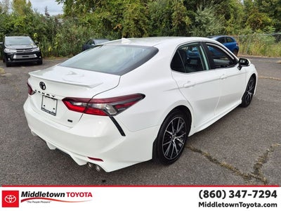 2024 Toyota Camry SE