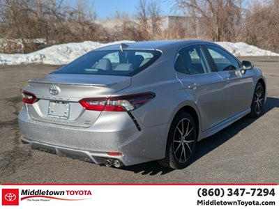 2024 Toyota Camry SE