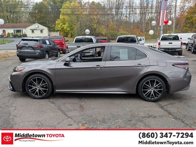 2024 Toyota Camry SE