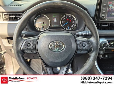 2022 Toyota RAV4 Hybrid XLE