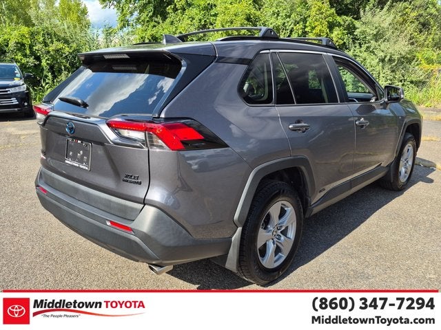 2022 Toyota RAV4 Hybrid XLE