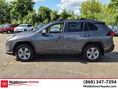 2022 Toyota RAV4 Hybrid XLE