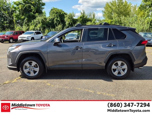 2022 Toyota RAV4 Hybrid XLE