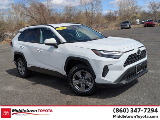 2025 Toyota RAV4 Hybrid XLE