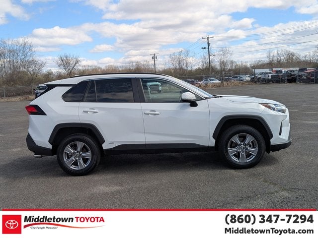 2025 Toyota RAV4 Hybrid XLE