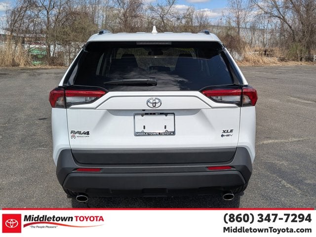 2025 Toyota RAV4 Hybrid XLE