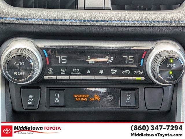 2022 Toyota RAV4 Hybrid SE