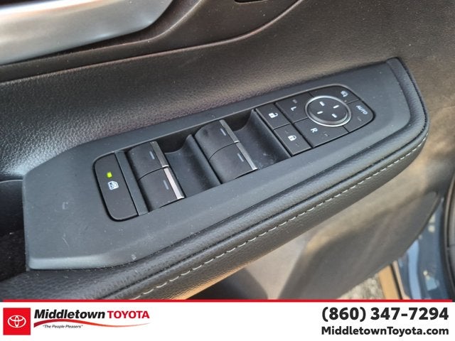 2026 Toyota Grand Highlander Hybrid LE