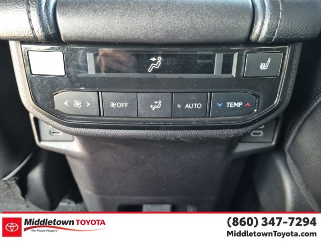 2026 Toyota Grand Highlander Hybrid LE